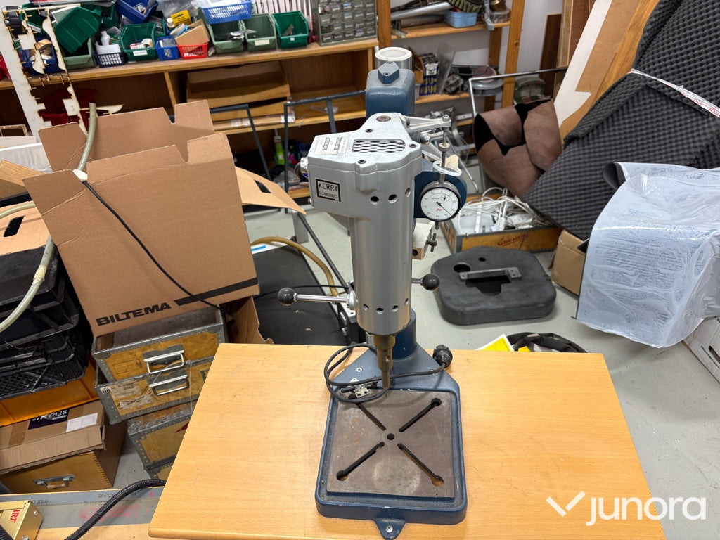 Ultraljudsborr - KERRY Ultrasonics, KDS150 - Standbohrmaschine: das Bild 1 Ultraljudsborr - KERRY Ultrasonics, KDS150 - Standbohrmaschine: das Bild 1