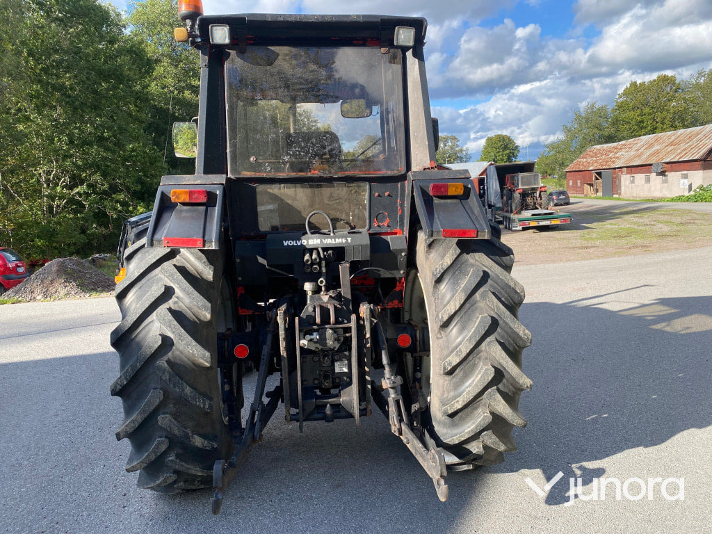 VOLVO BM VALMET 705 - Traktor: das Bild 2 VOLVO BM VALMET 705 - Traktor: das Bild 2