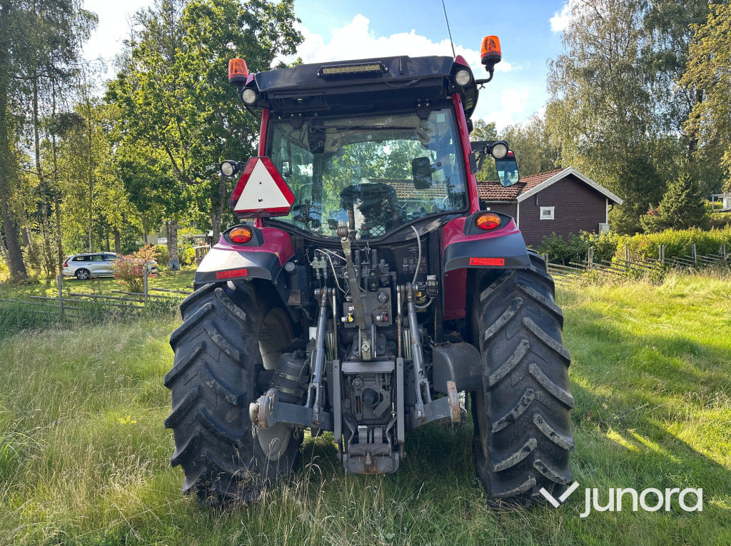 Valtra A134 med lastare - Traktor: das Bild 5 Valtra A134 med lastare - Traktor: das Bild 5