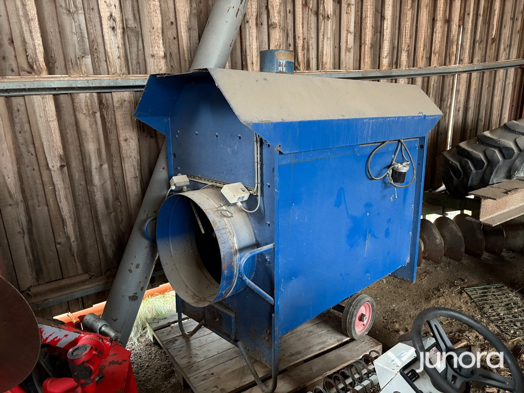 Varmluftspanna - Akron 817M 194kW - Bauheizung: das Bild 1 Varmluftspanna - Akron 817M 194kW - Bauheizung: das Bild 1