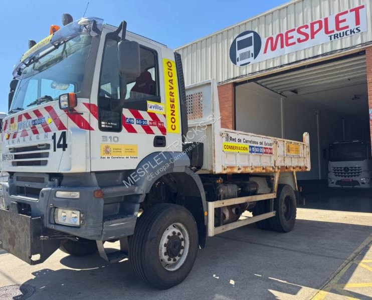 Iveco Trakker 310 - Kipper: das Bild 1 Iveco Trakker 310 - Kipper: das Bild 1