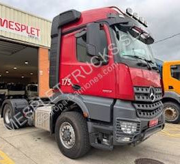 Mercedes Arocs 1853 - Sattelzugmaschine: das Bild 2 Mercedes Arocs 1853 - Sattelzugmaschine: das Bild 2