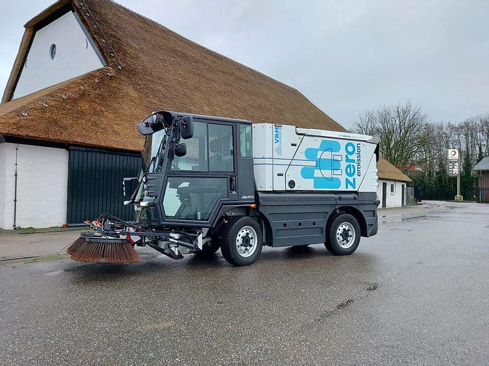 Schmidt eSwingo 200 - Kehrmaschine: das Bild 5 Schmidt eSwingo 200 - Kehrmaschine: das Bild 5