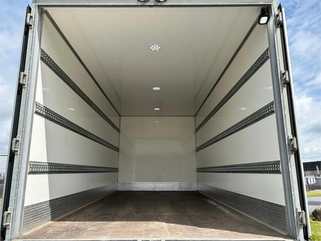 Koffer LKW MAN TGL 8-220 4x2 BL incl. 2 stk veksellad: das Bild 6