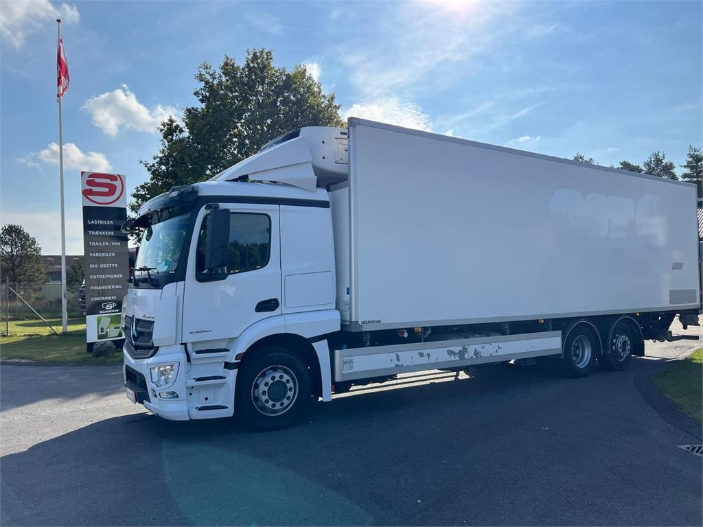 Mercedes-Benz Actros 2530 L 6x2*4 - Kühlkoffer LKW: das Bild 1 Mercedes-Benz Actros 2530 L 6x2*4 - Kühlkoffer LKW: das Bild 1