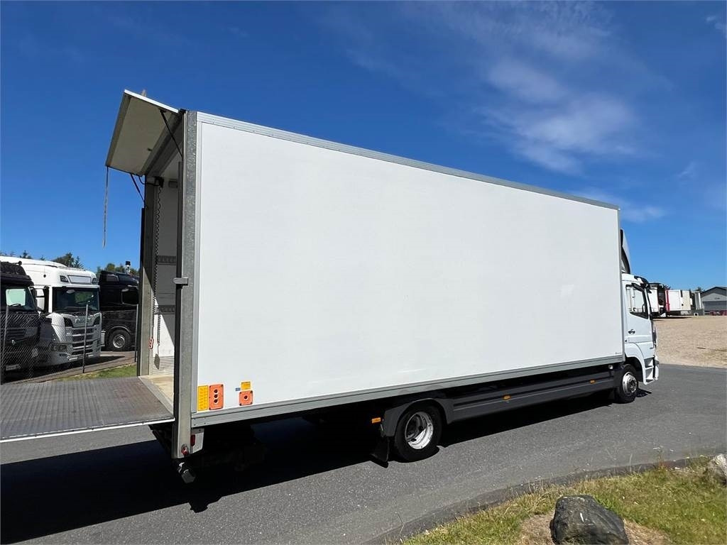 Mercedes-Benz Atego 1224 LnR - Koffer LKW: das Bild 3 Mercedes-Benz Atego 1224 LnR - Koffer LKW: das Bild 3