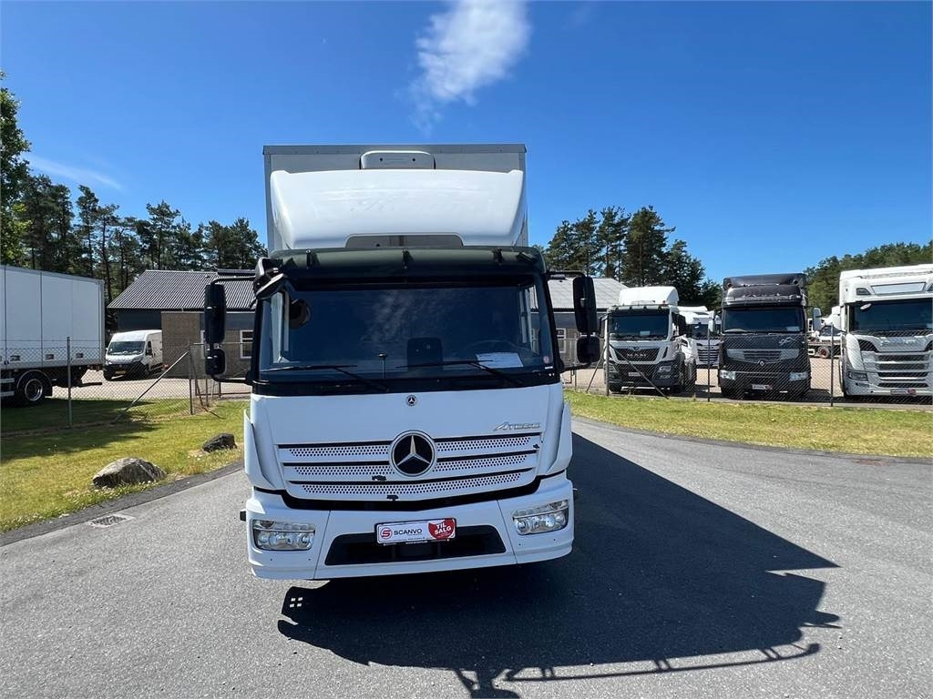 Mercedes-Benz Atego 1224 LnR - Koffer LKW: das Bild 2 Mercedes-Benz Atego 1224 LnR - Koffer LKW: das Bild 2