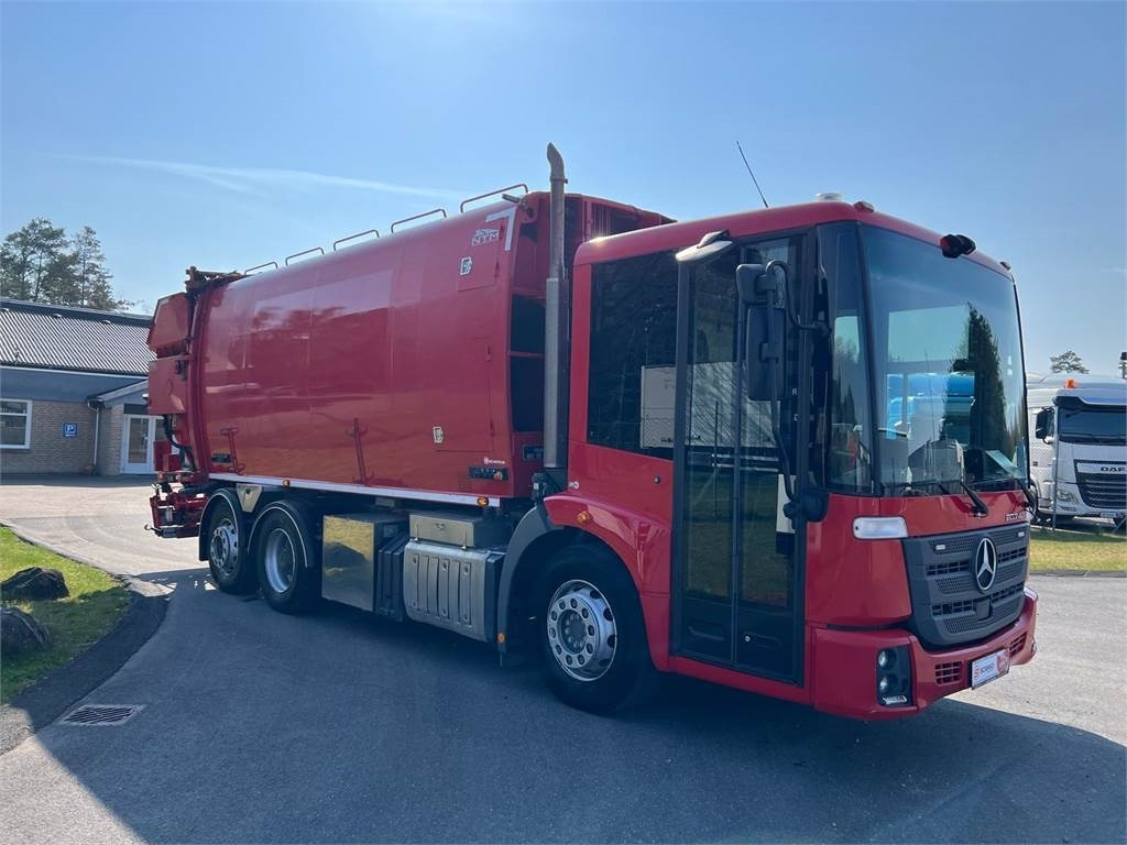 Mercedes-Benz Econic 2630L ENA 4 kammer NTM - Müllwagen: das Bild 1 Mercedes-Benz Econic 2630L ENA 4 kammer NTM - Müllwagen: das Bild 1
