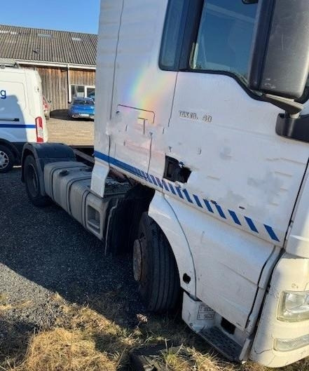 MAN TGX 18-440 4x2 LLS-U mega - Sattelzugmaschine: das Bild 2 MAN TGX 18-440 4x2 LLS-U mega - Sattelzugmaschine: das Bild 2