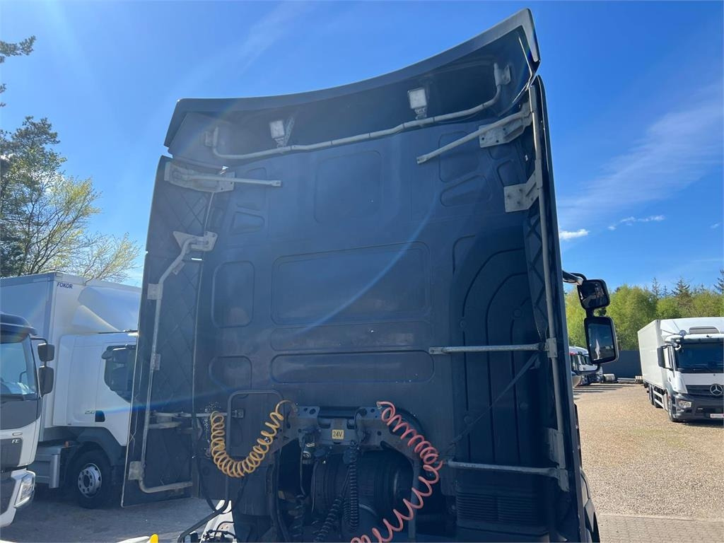 Renault Premium 440 DXI - Sattelzugmaschine: das Bild 3 Renault Premium 440 DXI - Sattelzugmaschine: das Bild 3