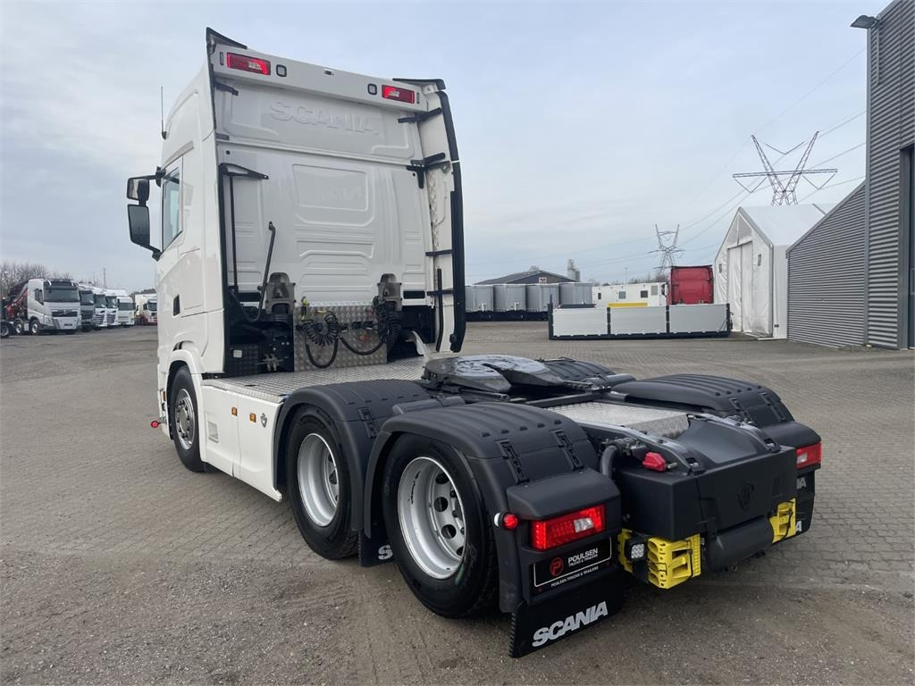 Scania S660 A 6x2 NB 2950 - Sattelzugmaschine: das Bild 3 Scania S660 A 6x2 NB 2950 - Sattelzugmaschine: das Bild 3