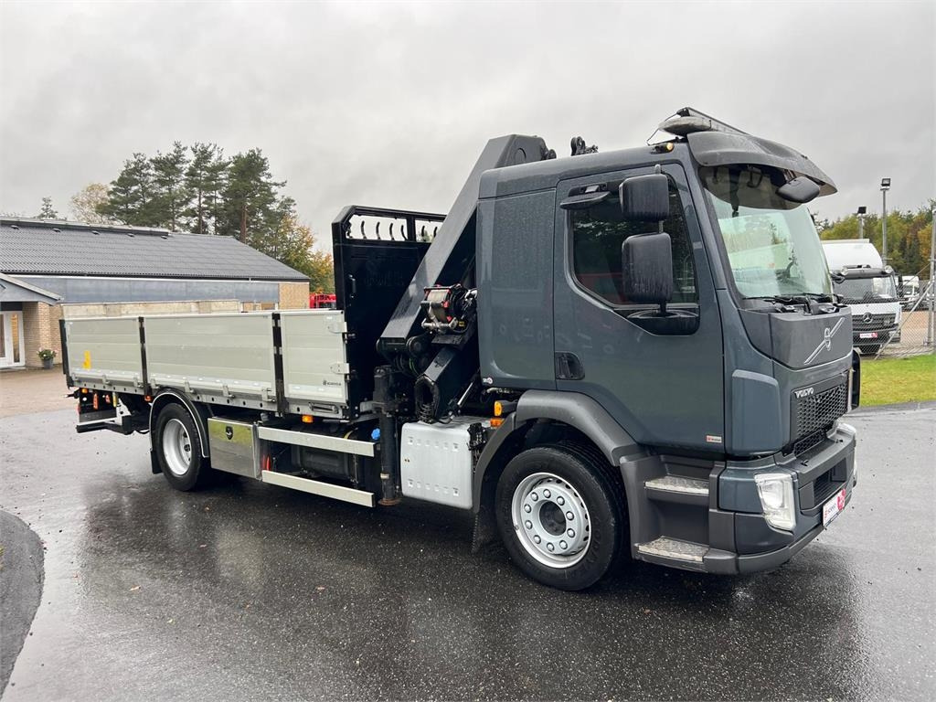 Volvo FL 280 - HMF 1620K6 - Autokran: das Bild 3 Volvo FL 280 - HMF 1620K6 - Autokran: das Bild 3
