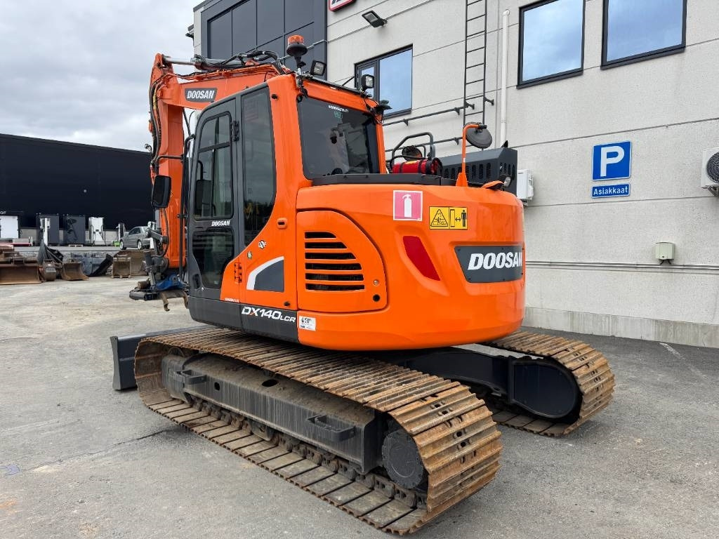 Doosan DX 140 LCR-5 Pyörittäjällä - Kettenbagger: das Bild 3 Doosan DX 140 LCR-5 Pyörittäjällä - Kettenbagger: das Bild 3