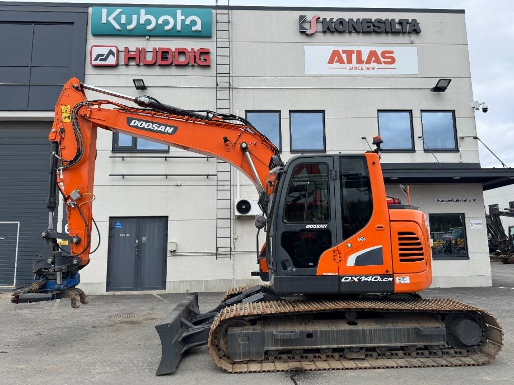 Doosan DX 140 LCR-5 Pyörittäjällä - Kettenbagger: das Bild 1 Doosan DX 140 LCR-5 Pyörittäjällä - Kettenbagger: das Bild 1