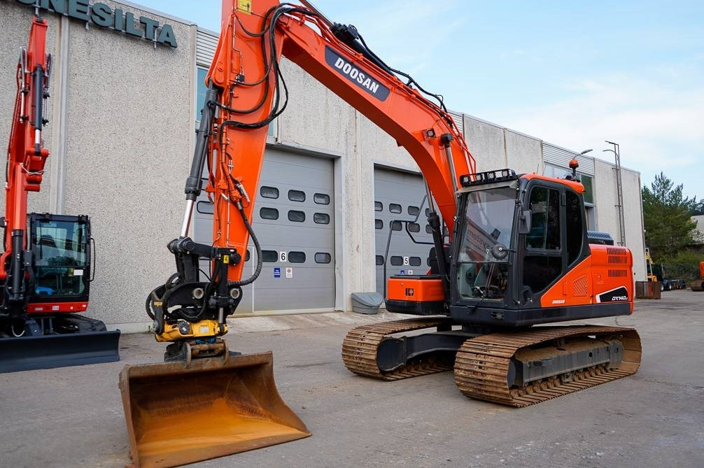 Doosan DX140LC-5 EPS ENGCON - Kettenbagger: das Bild 2 Doosan DX140LC-5 EPS ENGCON - Kettenbagger: das Bild 2