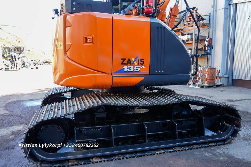 Kettenbagger Hitachi ZX135US-6 METSÄALUSTALLA: das Bild 34