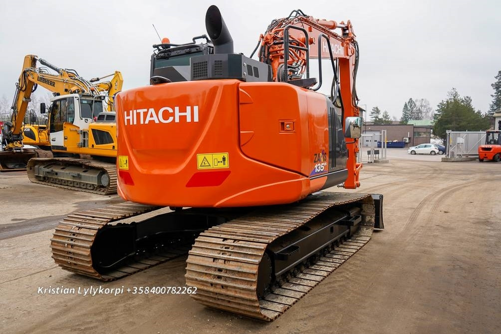 Hitachi ZX135USBL-6 PUSKULEVYLLÄ - Kettenbagger: das Bild 5 Hitachi ZX135USBL-6 PUSKULEVYLLÄ - Kettenbagger: das Bild 5