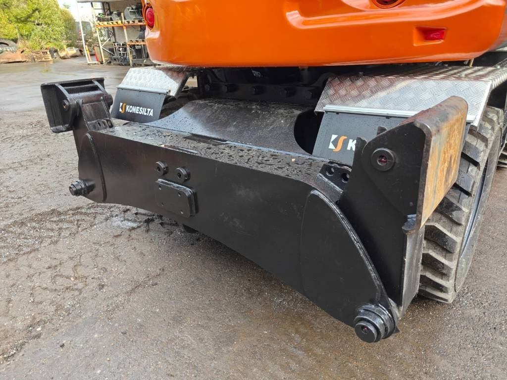 Hitachi ZX135W-7 VARUSTELTU - Mobilbagger: das Bild 3 Hitachi ZX135W-7 VARUSTELTU - Mobilbagger: das Bild 3