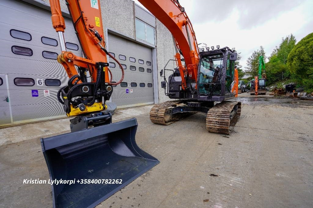 Kettenbagger Hitachi ZX225USLC-7 ENGCON JA NOVATRON: das Bild 10