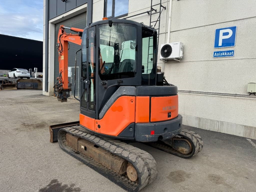 Hitachi ZX50U-2 PYÖRITTÄJÄLLÄ - Minibagger: das Bild 3 Hitachi ZX50U-2 PYÖRITTÄJÄLLÄ - Minibagger: das Bild 3
