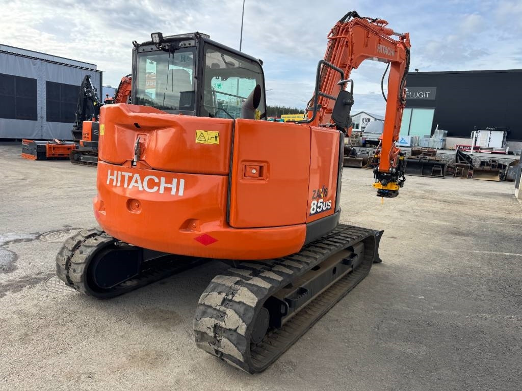 Hitachi ZX85USB-6, Uudella engcon EC209 tiltillä - Minibagger: das Bild 5 Hitachi ZX85USB-6, Uudella engcon EC209 tiltillä - Minibagger: das Bild 5