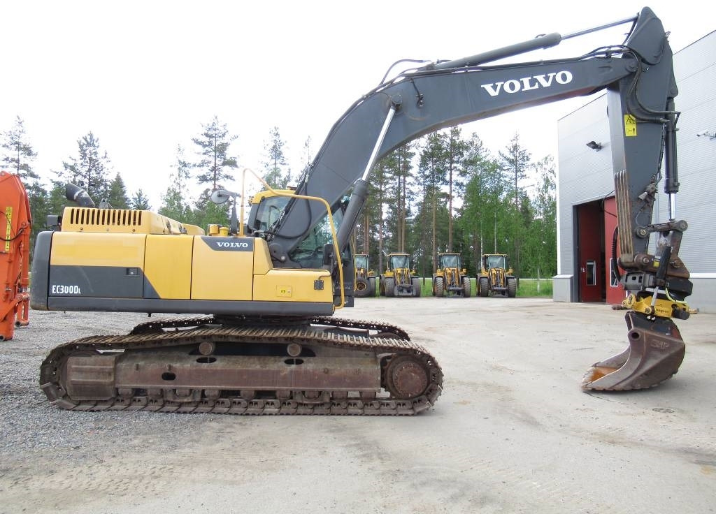 Kettenbagger Volvo EC300DL PYÖRITTÄJÄLLÄ: das Bild 6
