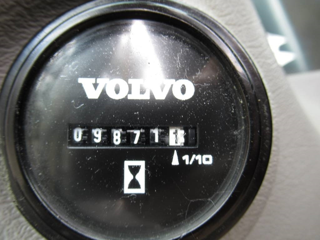 Kettenbagger Volvo EC300DL PYÖRITTÄJÄLLÄ: das Bild 20