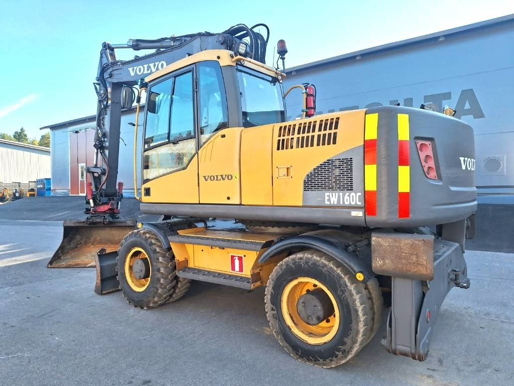 Volvo EW160C PYÖRITTÄJÄLLÄ - Mobilbagger: das Bild 2 Volvo EW160C PYÖRITTÄJÄLLÄ - Mobilbagger: das Bild 2