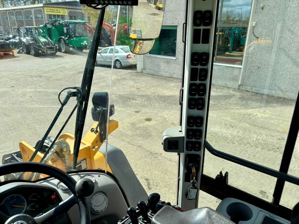Radlader Volvo L110H VIPUOHJAUS YM.: das Bild 7