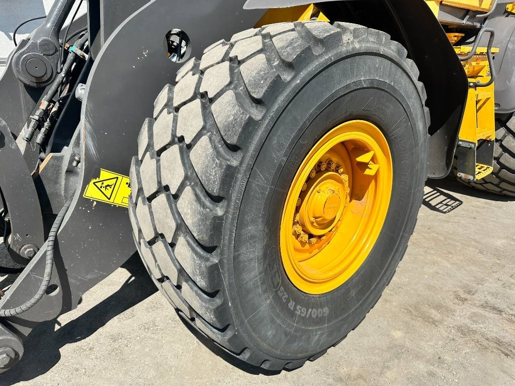 Radlader Volvo L70G vipuohjaus, 3' ja 4' hydr: das Bild 10