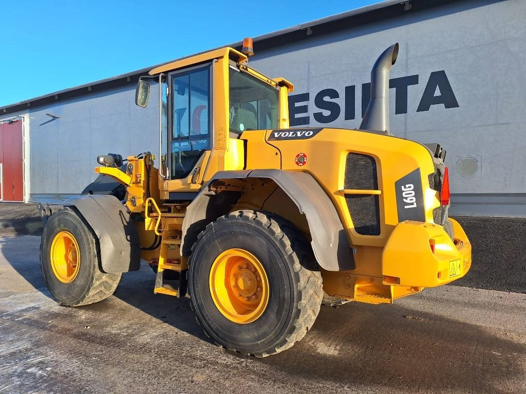 Volvo MYYTY! SOLD! L60G RASVARI YM. - Radlader: das Bild 2 Volvo MYYTY! SOLD! L60G RASVARI YM. - Radlader: das Bild 2