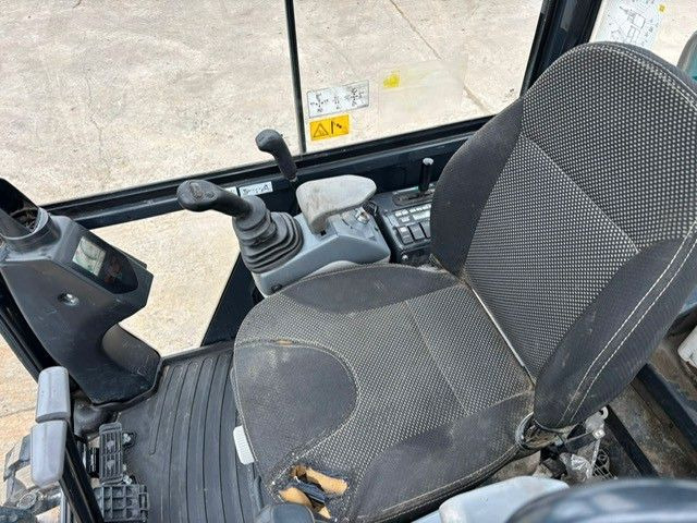 AIRMAN AX19-6A. 2 Löffel. - Leasing AIRMAN AX19-6A. 2 Löffel.: das Bild 7