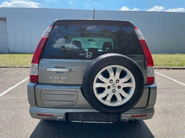 Honda CR-V 2.2i-CTDi Executive. Klima. Navi. Leder. CC - SUV/ Geländewagen: das Bild 4 Honda CR-V 2.2i-CTDi Executive. Klima. Navi. Leder. CC - SUV/ Geländewagen: das Bild 4