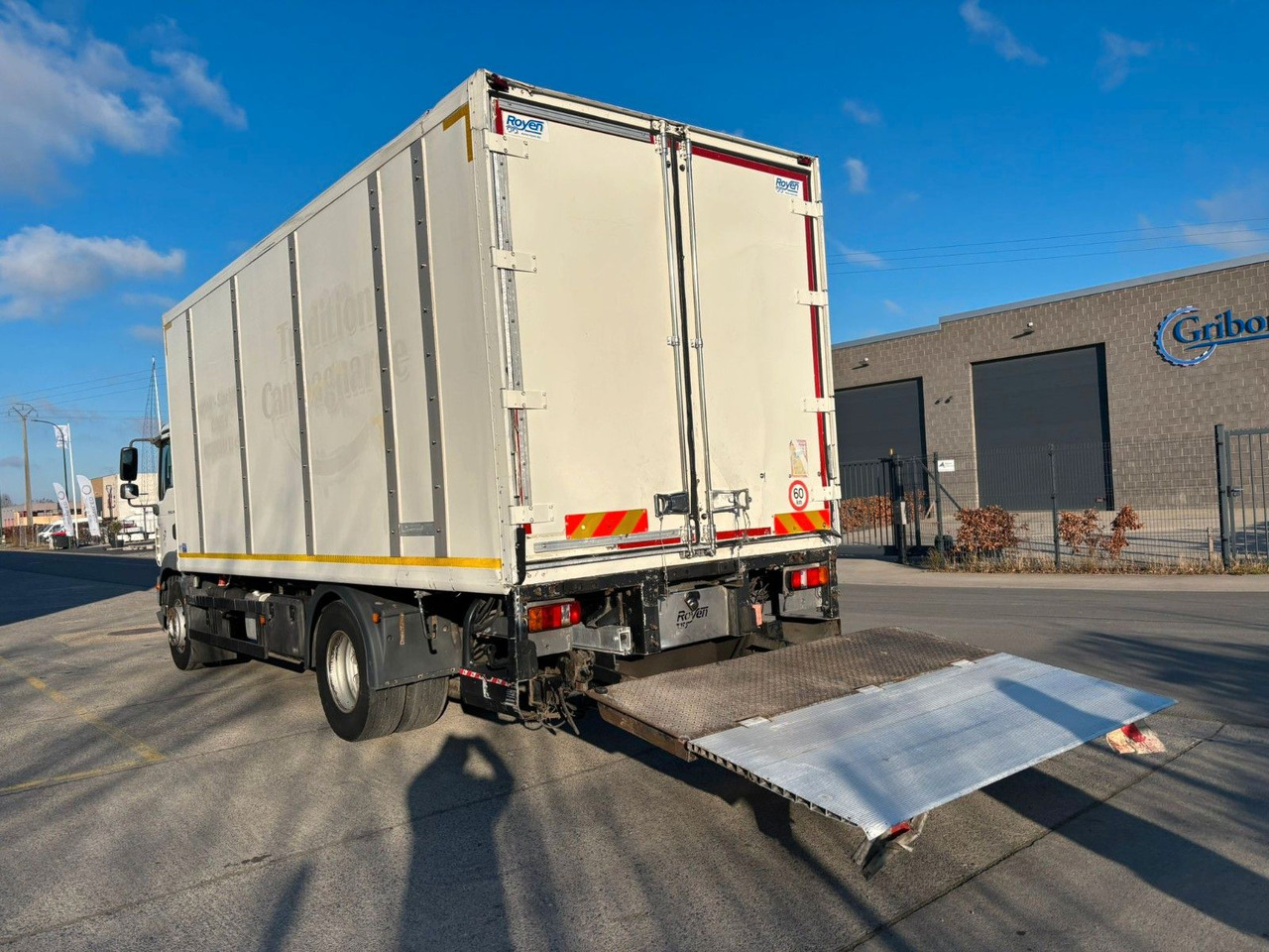 MAN TGM 18.340 Rohrbahnen - Fleish/meat - Kühlkoffer LKW: das Bild 5 MAN TGM 18.340 Rohrbahnen - Fleish/meat - Kühlkoffer LKW: das Bild 5