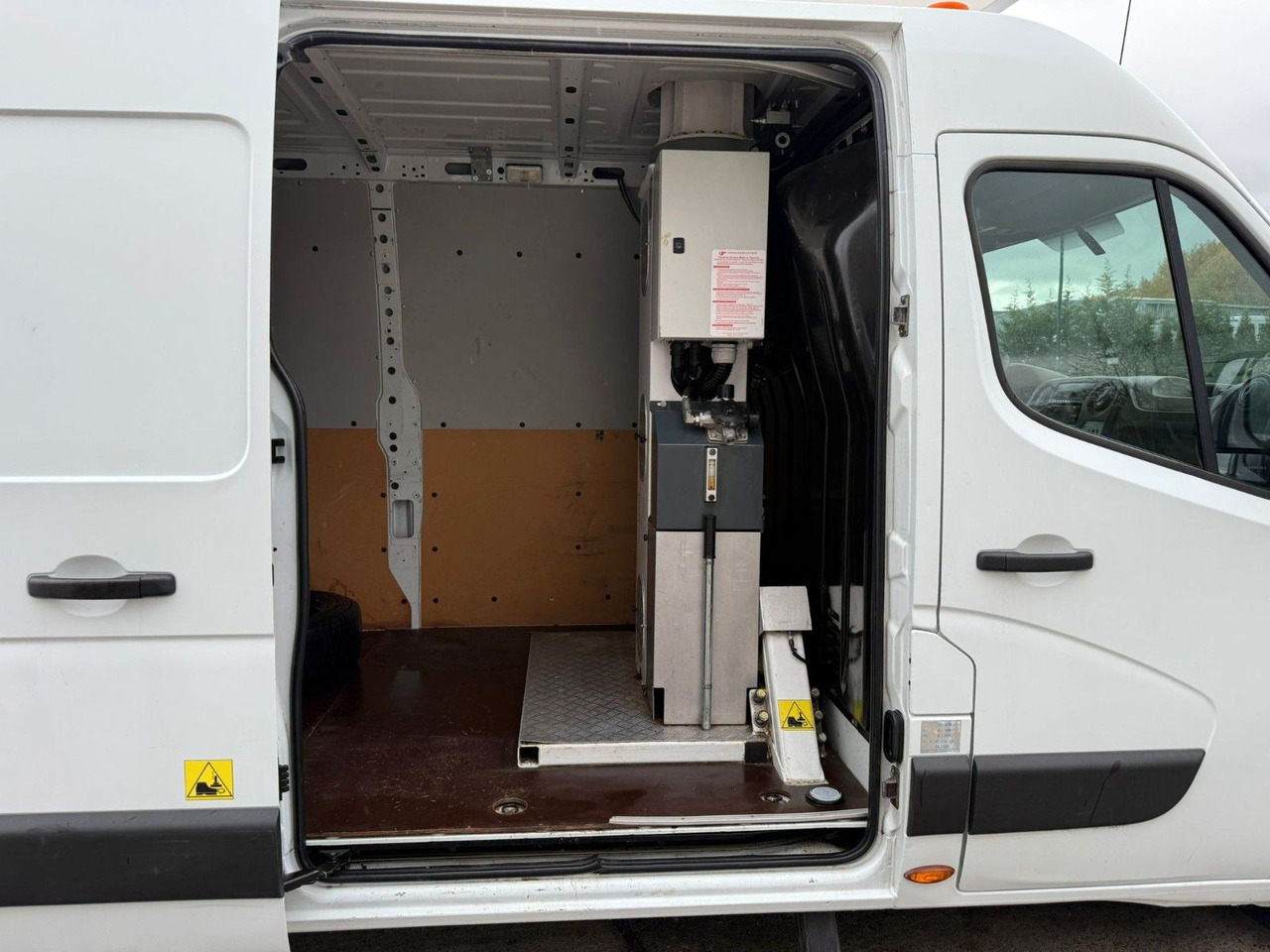 Renault Master. France Elévateur 12m. Klima. Kamera. - LKW mit Arbeitsbühne: das Bild 5 Renault Master. France Elévateur 12m. Klima. Kamera. - LKW mit Arbeitsbühne: das Bild 5