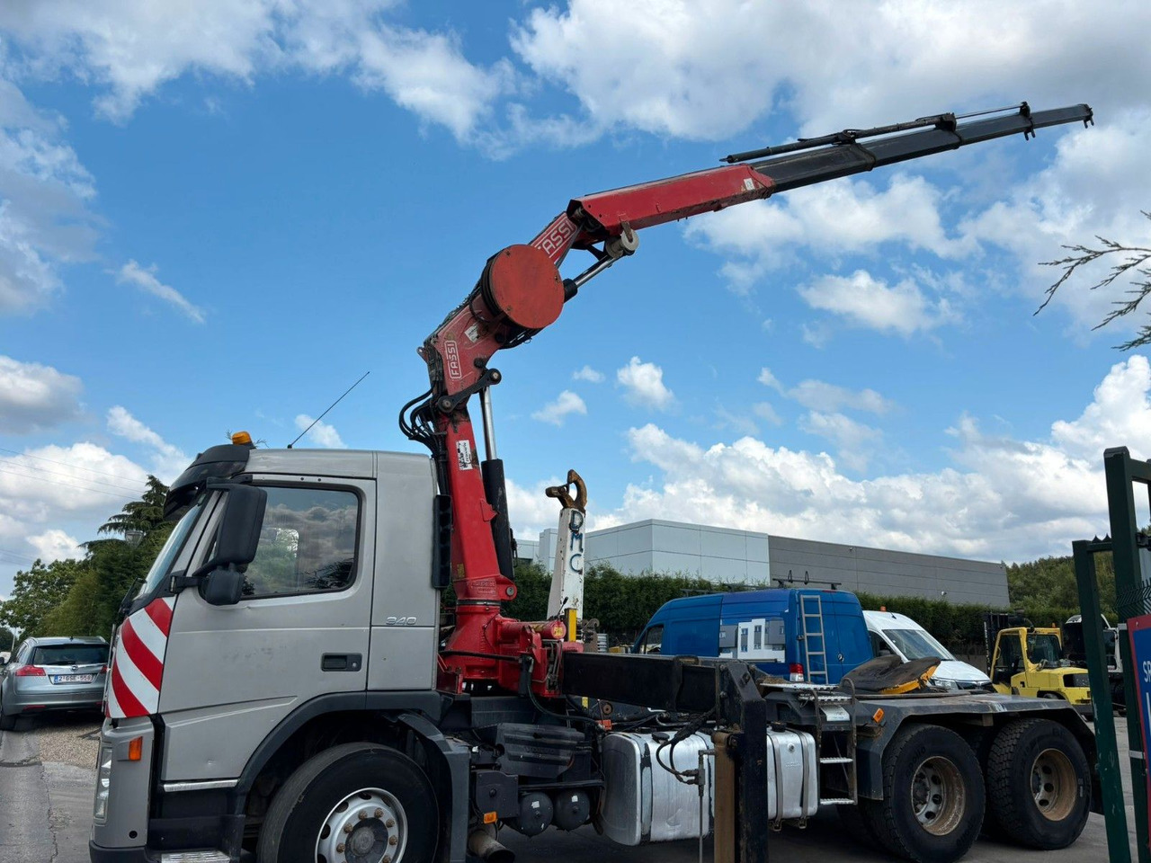 Volvo 6x4. Fassi F195A. Abroll. Funk. Tempomat. - Abrollkipper, Autokran: das Bild 5 Volvo 6x4. Fassi F195A. Abroll. Funk. Tempomat. - Abrollkipper, Autokran: das Bild 5
