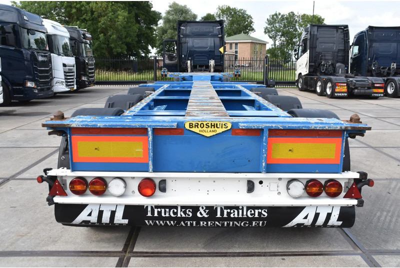 Broshuis MFCC - LIFT AXLE - SAF AXLES - DISC BRAKES - 2 x EXTENDABLE - EXCELLENT CONDITION - - Container/ Wechselfahrgestell Auflieger: das Bild 3 Broshuis MFCC - LIFT AXLE - SAF AXLES - DISC BRAKES - 2 x EXTENDABLE - EXCELLENT CONDITION - - Container/ Wechselfahrgestell Auflieger: das Bild 3