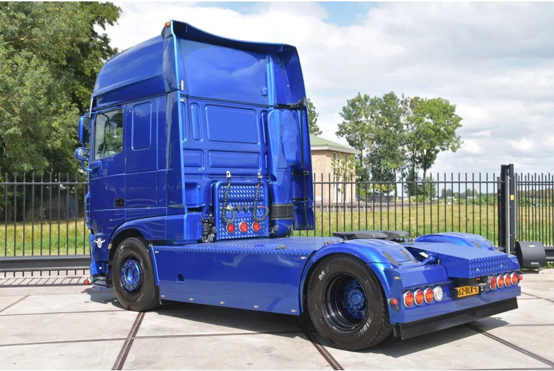 DAF XF 480 SSC 4x2 - FULL AIR - PARK. AIRCO - LEATHER SEATS - SPECIAL INTERIOR - SPECIAL BUMPER - EXCELLENT CONDITION - - Sattelzugmaschine: das Bild 3 DAF XF 480 SSC 4x2 - FULL AIR - PARK. AIRCO - LEATHER SEATS - SPECIAL INTERIOR - SPECIAL BUMPER - EXCELLENT CONDITION - - Sattelzugmaschine: das Bild 3