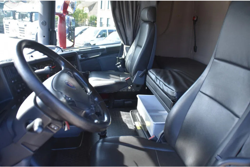 Scania R420 HL 6x2/4 - ADR FL - MANUAL - EURO 5 - 698 TKM - HYDRAULIC SYSTEM - LEATHER SEATS - XENON - - Sattelzugmaschine: das Bild 5 Scania R420 HL 6x2/4 - ADR FL - MANUAL - EURO 5 - 698 TKM - HYDRAULIC SYSTEM - LEATHER SEATS - XENON - - Sattelzugmaschine: das Bild 5