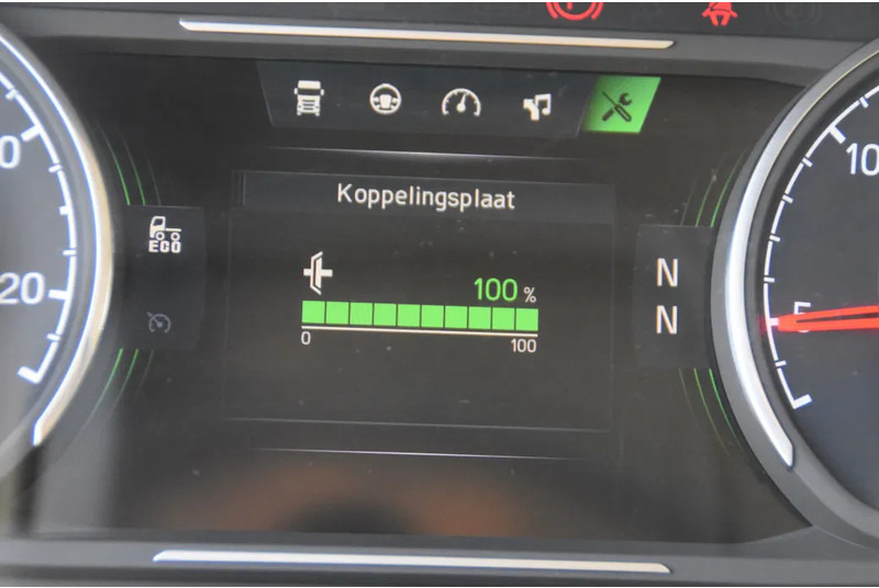 Sattelzugmaschine Scania R520 V8 NGS 4x2 - RETARDER - 523 TKM - PARK. AIRCO - ACC - NAVI - 2 x FUEL TANKS - LED LIGHTS -: das Bild 9