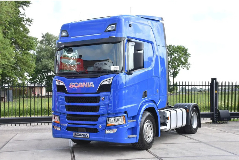 Scania R530 V8 NGS 4x2 - ADR FL - RETARDER - 253 TKM - ACC - NAVI - PTO - DIFF. LOCK - EXCELLENT CONDITION - - Sattelzugmaschine: das Bild 1 Scania R530 V8 NGS 4x2 - ADR FL - RETARDER - 253 TKM - ACC - NAVI - PTO - DIFF. LOCK - EXCELLENT CONDITION - - Sattelzugmaschine: das Bild 1