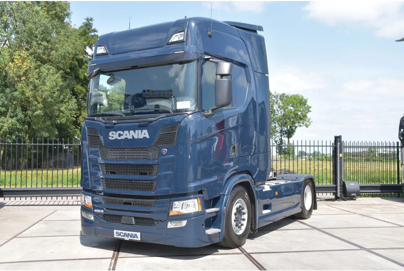 Scania S450 NGS 4x2NB - FULL AIR - RETARDER - ACC - PARK. AIRCO - 2 x FUEL TANKS - TOP CONDITION - - Sattelzugmaschine: das Bild 2 Scania S450 NGS 4x2NB - FULL AIR - RETARDER - ACC - PARK. AIRCO - 2 x FUEL TANKS - TOP CONDITION - - Sattelzugmaschine: das Bild 2
