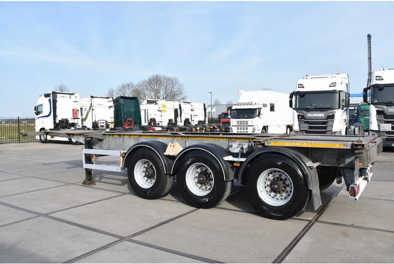 Van Hool - ADR FL -20 - 30F - GALVANIZED - SAF AXLES - DRUM BRAKES - GOOD CONDITION - - Container/ Wechselfahrgestell Auflieger: das Bild 4 Van Hool - ADR FL -20 - 30F - GALVANIZED - SAF AXLES - DRUM BRAKES - GOOD CONDITION - - Container/ Wechselfahrgestell Auflieger: das Bild 4