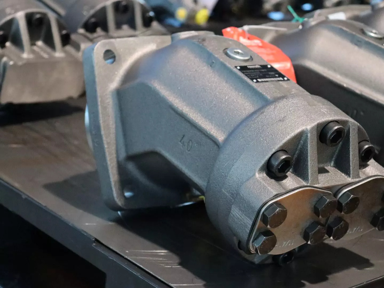 REXROTH A2FM160/61W-VAB010 - Hydraulikmotor für Baumaschine: das Bild 2 REXROTH A2FM160/61W-VAB010 - Hydraulikmotor für Baumaschine: das Bild 2