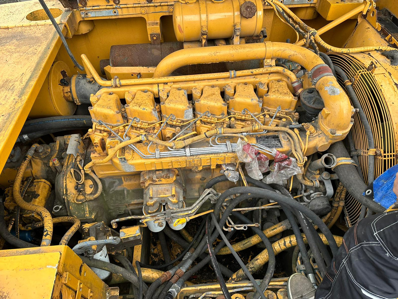 Liebherr R944HDSL - Ersatzteile für Kettenbagger: das Bild 3 Liebherr R944HDSL - Ersatzteile für Kettenbagger: das Bild 3