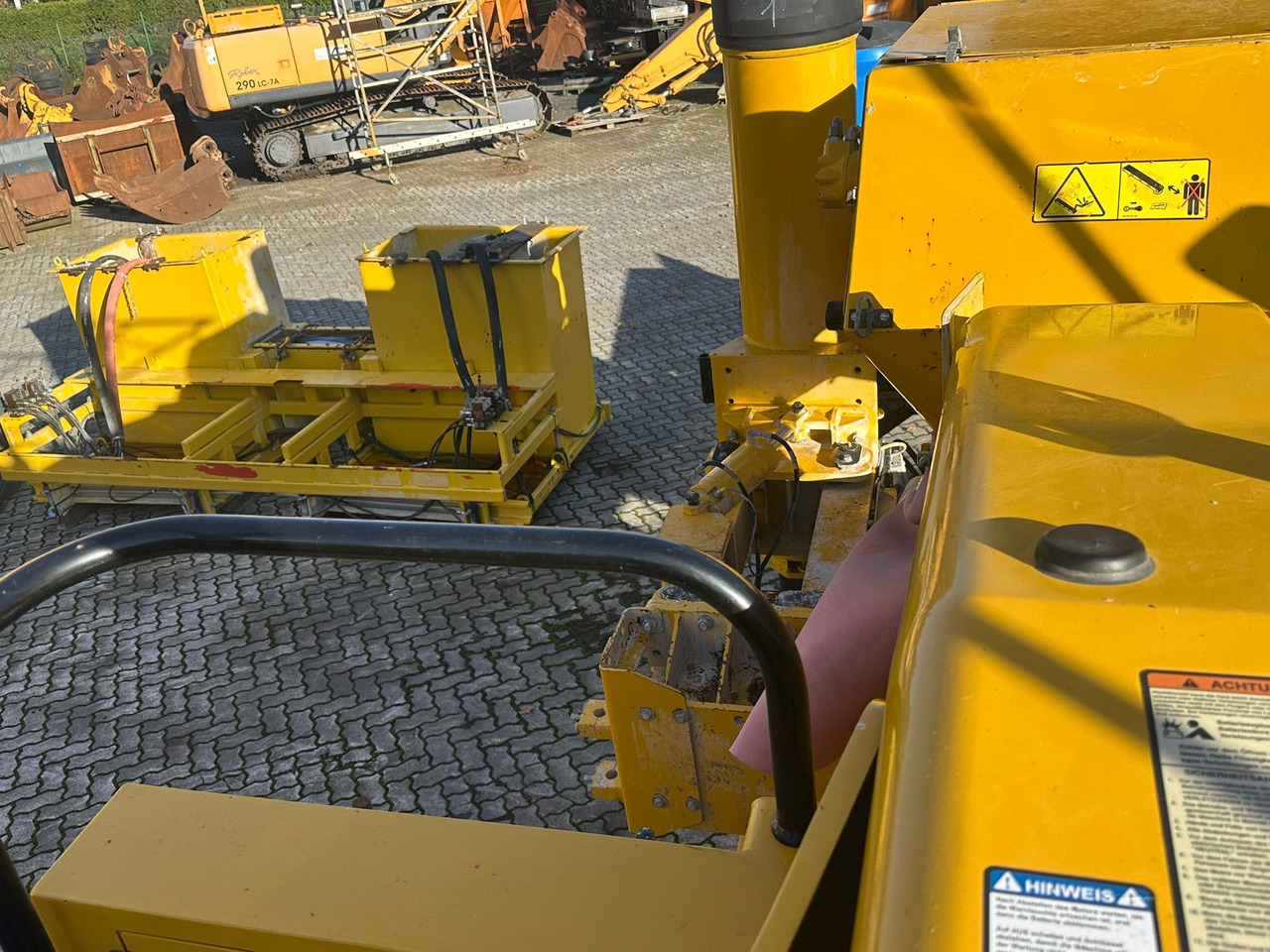 GOMACO 3300 - Gleitschalungsfertiger: das Bild 4 GOMACO 3300 - Gleitschalungsfertiger: das Bild 4