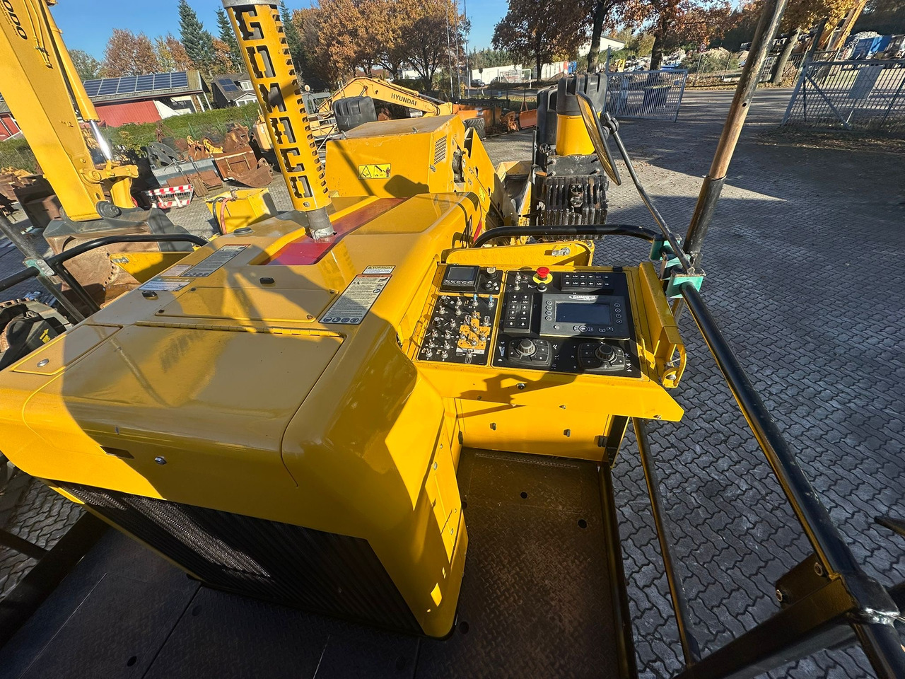 GOMACO 3300 - Gleitschalungsfertiger: das Bild 3 GOMACO 3300 - Gleitschalungsfertiger: das Bild 3