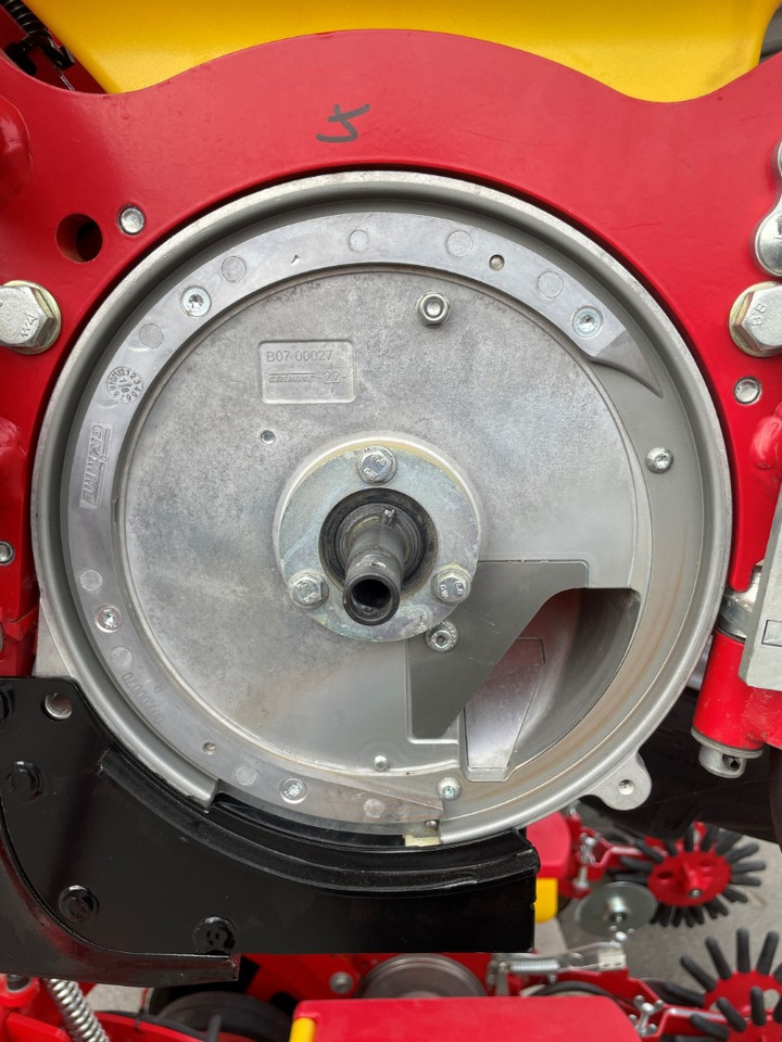 Grimme MATRIX 1800 - Sämaschine: das Bild 5 Grimme MATRIX 1800 - Sämaschine: das Bild 5