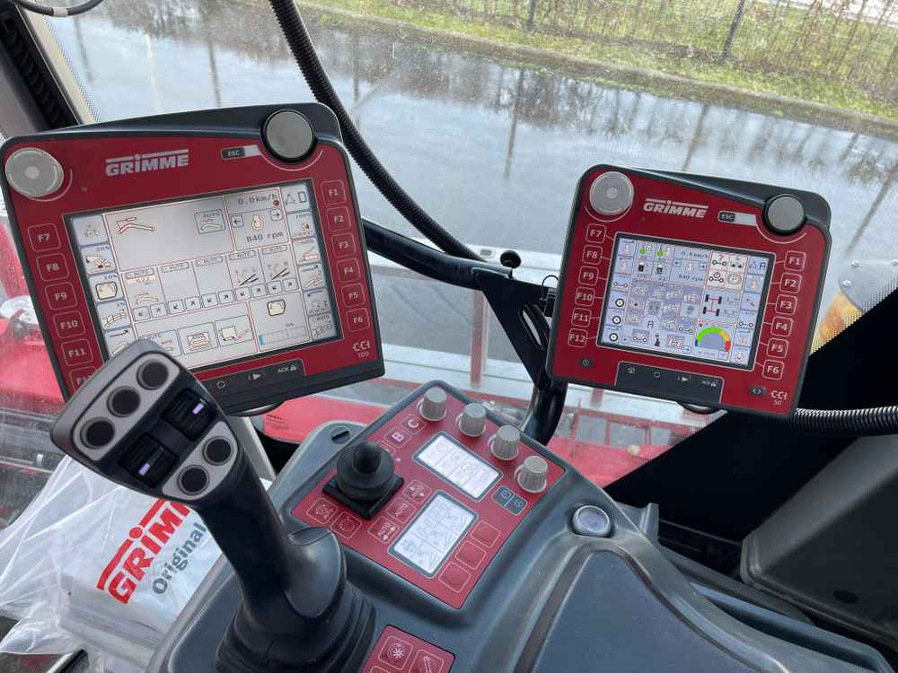 Grimme VARITRON 470 - Erntemaschine: das Bild 3 Grimme VARITRON 470 - Erntemaschine: das Bild 3