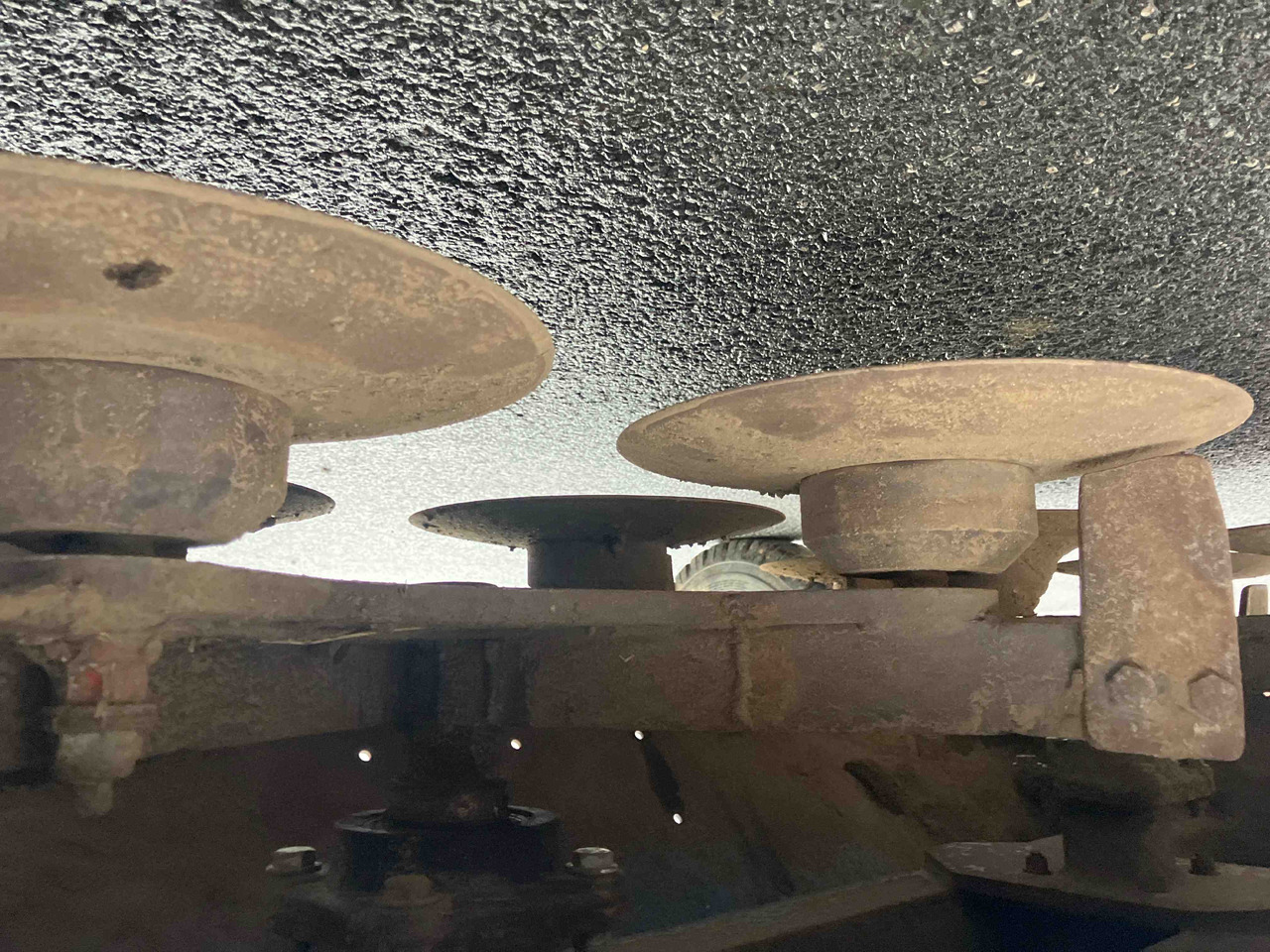 ASA-Lift CR-1510A - Traubenvollernter: das Bild 2 ASA-Lift CR-1510A - Traubenvollernter: das Bild 2